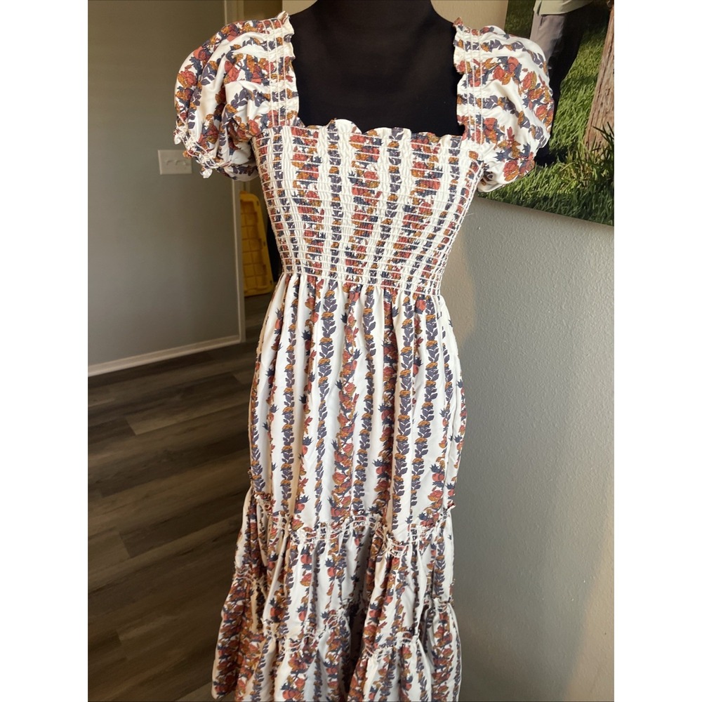 O.P.T  Women Short Puff Sleeves Dress Size Small Floral Pattern